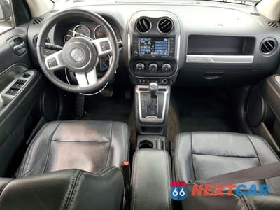 Zdjęcie 8 z 13 samochodu: 2017 JEEP COMPASS LATITUDE VIN:1C4NJDEB1HD128904 - miniatura