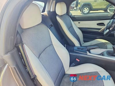 Zdjęcie 10 z 12 samochodu: 2003 BMW Z4 2.5 VIN:4USBT33493LR62732 - miniatura