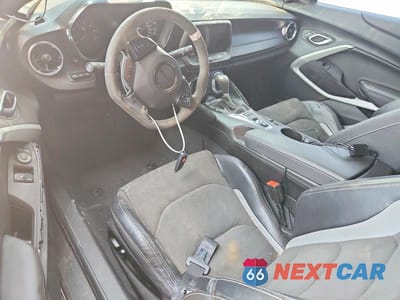Zdjęcie 8 z 13 samochodu: 2023 CHEVROLET CAMARO VIN:1G1FF1R75P0139199 - miniatura
