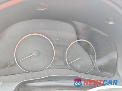 Zdjęcie 9 z 12 samochodu: 2015 LEXUS ES 300H VIN:JTHBW1GG5F2080763 - miniatura