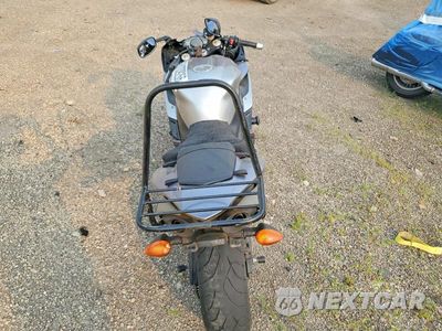 Zdjęcie 6 z 9 samochodu: 2004 YAMAHA YZFR1 VIN:JYARN13E54A003199 - miniatura