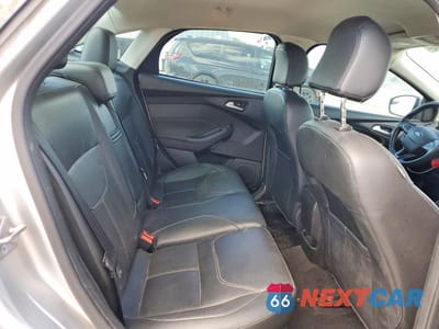 Zdjęcie 10 z 12 samochodu: 2016 FORD FOCUS SE VIN:1FADP3F27GL295197 - miniatura