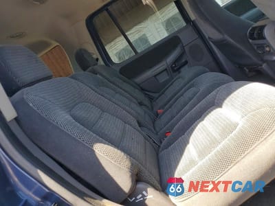 Zdjęcie 11 z 13 samochodu: 2002 FORD EXPLORER XLT VIN:1FMZU73W42ZB66942 - miniatura