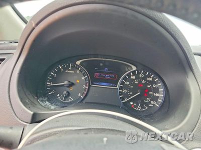 Zdjęcie 9 z 12 samochodu: 2017 NISSAN ALTIMA 2.5 SR VIN:1N4AL3AP4HC489592 - miniatura