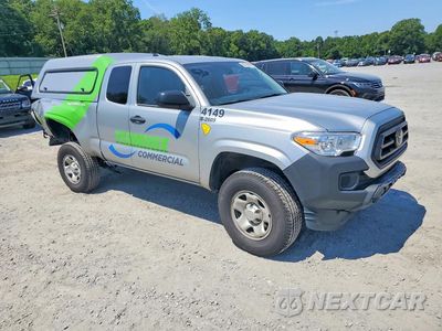 Czwarte zdjęcie samochodu z boku: 2023 TOYOTA TACOMA SR VIN:3TYRX5GN2PT074159 - miniatura