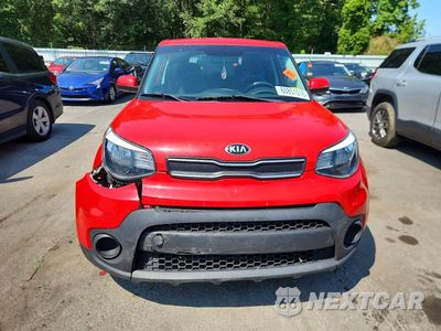 Piąte zdjęcie samochodu w środku: 2019 KIA SOUL BASE VIN:KNDJN2A21K7025064 - miniatura