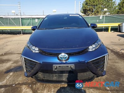 Piąte zdjęcie samochodu w środku: 2017 TOYOTA MIRAI BASE VIN:JTDBVRBD9HA002656 - miniatura