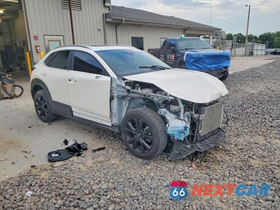 Czwarte zdjęcie samochodu z boku: 2022 MAZDA CX-30 VIN:3MVDMBAY3NM437886 - miniatura