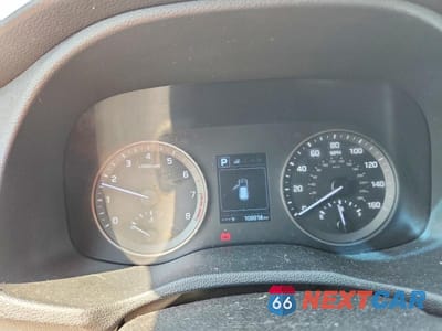 Zdjęcie 9 z 13 samochodu: 2017 HYUNDAI TUCSON SE VIN:KM8J3CA47HU416836 - miniatura