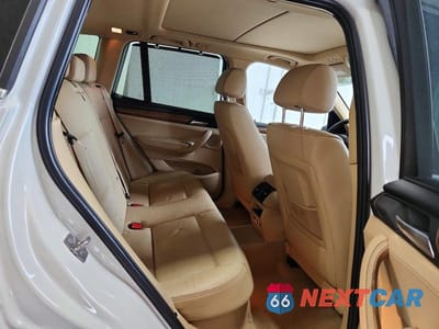 Zdjęcie 11 z 13 samochodu: 2011 BMW X3 XDRIVE35I VIN:5UXWX7C50BLT78082 - miniatura