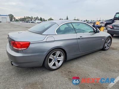 Trzecie zdjęcie samochodu z tyłu: 2009 BMW 335 I VIN:WBAWL73509P181863 - miniatura