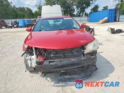 Piąte zdjęcie samochodu w środku: 2014 TOYOTA CAMRY HYBRID LE VIN:4T1BD1FK2EU105775 - miniatura