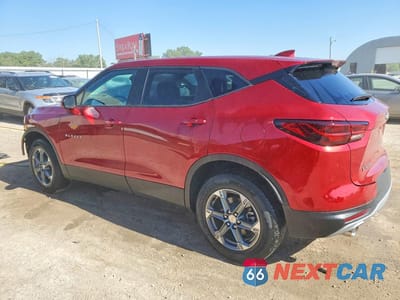 Drugie zdjęcie samochodu z przodu: 2026 CHEVROLET BLAZER 2LT VIN:3GNKBCR46TS177487 - miniatura