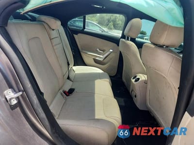 Zdjęcie 10 z 12 samochodu: 2023 MERCEDES-BENZ CLA 250 VIN:W1K5J4GB5PN358800 - miniatura