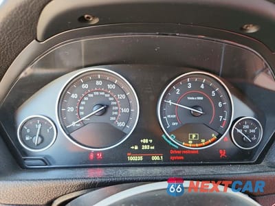 Zdjęcie 9 z 12 samochodu: 2015 BMW 328 XI VIN:WBA3B3G58FNR89183 - miniatura