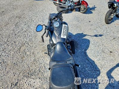 Zdjęcie 6 z 9 samochodu: 2019 INDIAN MOTORCYCLE CO. CHIEF DARK HORSE VIN:56KCCDAA5K3370049 - miniatura