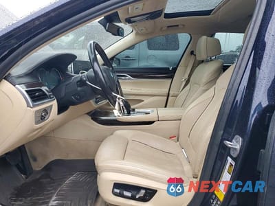 Zdjęcie 7 z 13 samochodu: 2018 BMW 750 XI VIN:WBA7F2C58JG423821 - miniatura