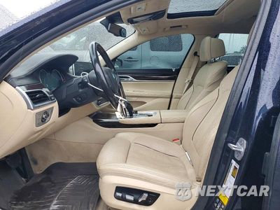 Zdjęcie 7 z 13 samochodu: 2018 BMW 750 XI VIN:WBA7F2C58JG423821 - miniatura