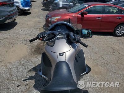 Zdjęcie 6 z 9 samochodu: 2002 BMW K1200 LT VIN:WB10555A82ZD76329 - miniatura