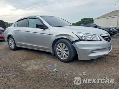 Czwarte zdjęcie samochodu z boku: 2009 HONDA ACCORD EXL VIN:1HGCP36809A004663 - miniatura