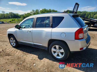 Drugie zdjęcie samochodu z przodu: 2011 JEEP COMPASS SPORT VIN:1J4NT1FB1BD162124 - miniatura