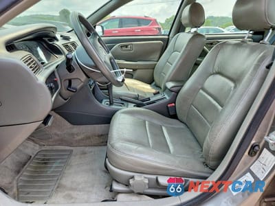 Zdjęcie 7 z 13 samochodu: 1998 TOYOTA CAMRY LE VIN:4T1BG22K1WU310170 - miniatura