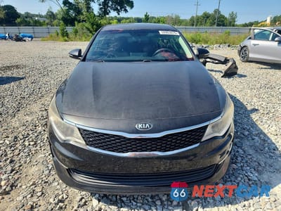 Piąte zdjęcie samochodu w środku: 2016 KIA OPTIMA LX VIN:5XXGT4L35GG049772 - miniatura