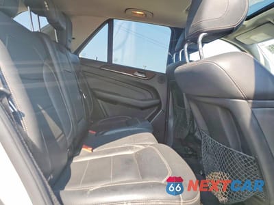 Zdjęcie 11 z 13 samochodu: 2012 MERCEDES-BENZ ML 350 BLUETEC VIN:4JGDA2EB7CA001886 - miniatura