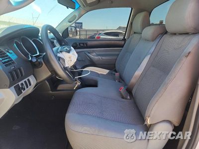 Zdjęcie 13 z 24 samochodu: 2013 TOYOTA TACOMA BASE VIN:5TFNX4CN3DX027979 - miniatura