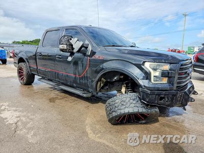 Czwarte zdjęcie samochodu z boku: 2017 FORD F150 SUPERCREW VIN:1FTFW1EF4HFB00705 - miniatura