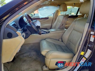 Zdjęcie 7 z 13 samochodu: 2017 LEXUS LS 460 VIN:JTHCL5EF3H5028905 - miniatura