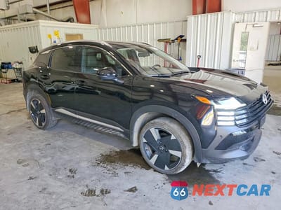 Czwarte zdjęcie samochodu z boku: 2025 NISSAN KICKS SR VIN:3N8AP6DB3SL363224 - miniatura