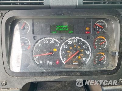 Zdjęcie 9 z 14 samochodu: 2020 FREIGHTLINER CASCADIA 125 SEMI TRUCK VIN:3AKJGLDR2LDLU5593 - miniatura