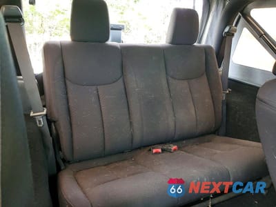 Zdjęcie 10 z 12 samochodu: 2014 JEEP WRANGLER SPORT VIN:1C4AJWAG4EL107087 - miniatura