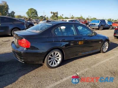 Trzecie zdjęcie samochodu z tyłu: 2011 BMW 328 I SULEV VIN:WBAPH5G56BNM76889 - miniatura