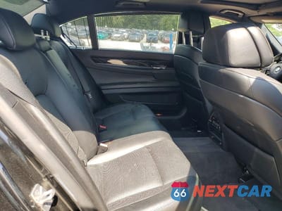Zdjęcie 10 z 12 samochodu: 2012 BMW 750 LXI VIN:WBAKC8C50CC436451 - miniatura