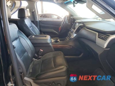 Zdjęcie 7 z 12 samochodu: 2019 GMC YUKON SLT VIN:1GKS2BKC8KR164041 - miniatura