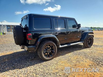 Trzecie zdjęcie samochodu z tyłu: 2023 JEEP WRANGLER SAHARA VIN:1C4HJXEG0PW607117 - miniatura