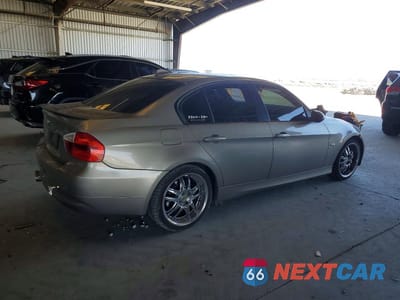Trzecie zdjęcie samochodu z tyłu: 2008 BMW 328 I VIN:WBAVA37518NL53722 - miniatura