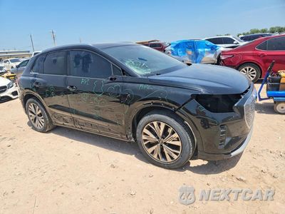 Czwarte zdjęcie samochodu z boku: 2023 AUDI Q4 E-TRON PREMIUM PLUS VIN:WA1BCBFZXPP007406 - miniatura