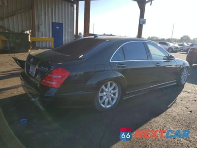 Trzecie zdjęcie samochodu z tyłu: 2007 MERCEDES-BENZ S 550 VIN:WDDNG71X07A115746 - miniatura