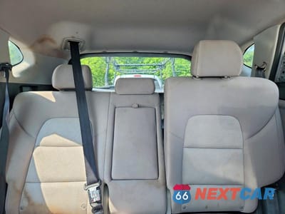 Zdjęcie 10 z 13 samochodu: 2016 HYUNDAI TUCSON SPORT VIN:KM8J3CA20GU170581 - miniatura