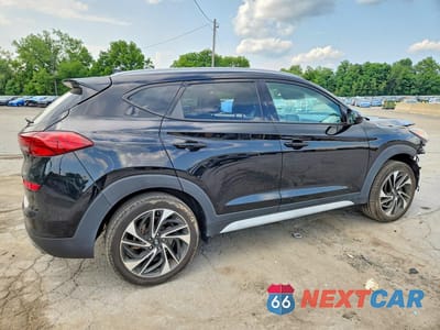 Trzecie zdjęcie samochodu z tyłu: 2019 HYUNDAI TUCSON SPORT VIN:KM8J3CAL1KU860907 - miniatura