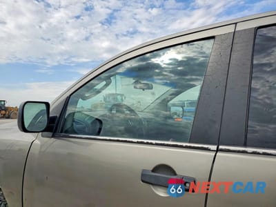 Zdjęcie 9 z 12 samochodu: 2006 NISSAN TITAN XE VIN:1N6AA07B76N512405 - miniatura