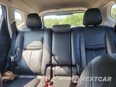Zdjęcie 10 z 13 samochodu: 2017 NISSAN ROGUE S VIN:5N1AT2MV1HC862033 - miniatura