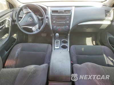 Zdjęcie 8 z 12 samochodu: 2013 NISSAN ALTIMA 2.5 VIN:1N4AL3AP8DN540610 - miniatura