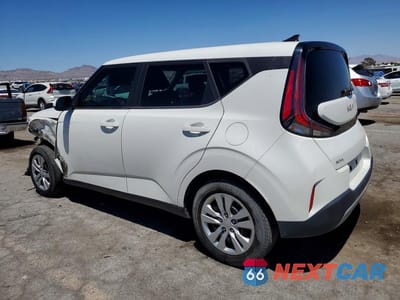 Drugie zdjęcie samochodu z przodu: 2023 KIA SOUL LX VIN:KNDJ23AU8P7875765 - miniatura