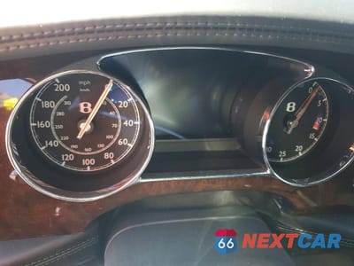 Zdjęcie 9 z 13 samochodu: 2019 BENTLEY MULSANNE VIN:SCBBT7ZH9KC004361 - miniatura