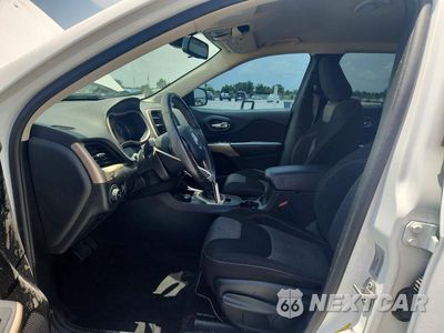 Zdjęcie 7 z 14 samochodu: 2018 JEEP CHEROKEE LATITUDE VIN:1C4PJMCB4JD502083 - miniatura