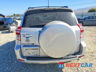Zdjęcie 6 z 13 samochodu: 2009 TOYOTA RAV4 LIMITED VIN:JTMBK31VX9D006800 - miniatura